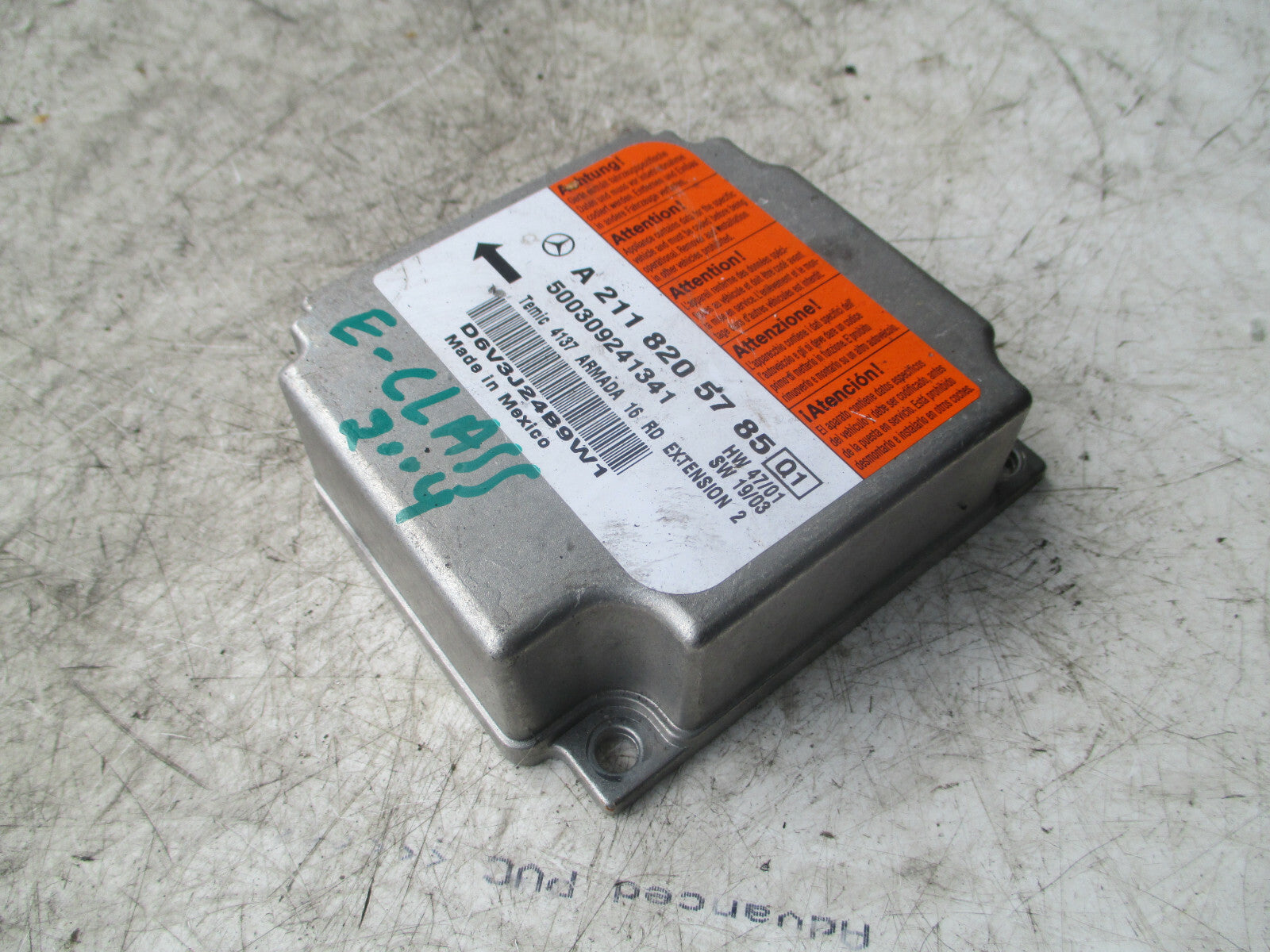 MERCEDES BENZ E CLASS W211 2004 SRS SAFETY BAG CONTROL MODULE A2118205785