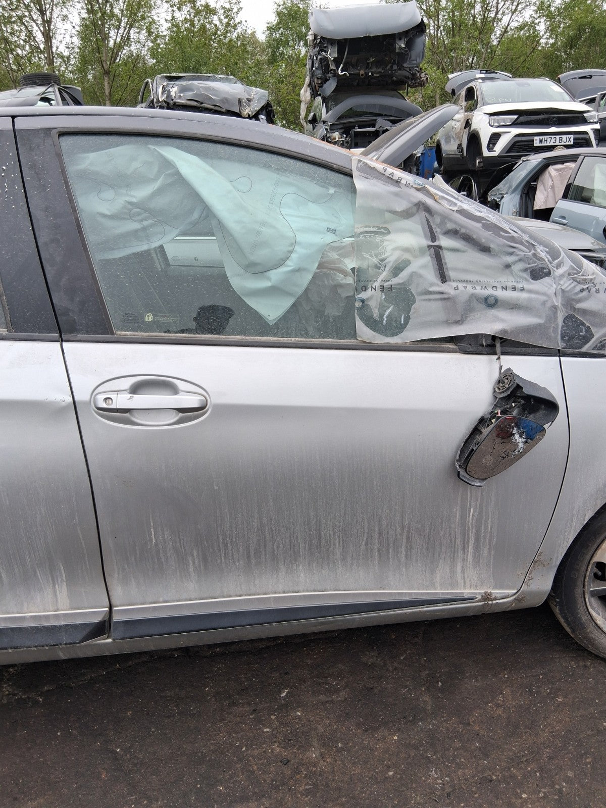 TOYOTA YARIS MK3 2019 OSF DRIVER SIDE FRONT BARE DOOR SILVER 2SN