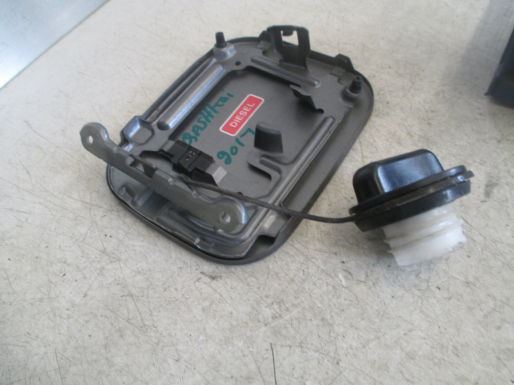 NISSAN QASHQAI J11 2017 MK2 1.5 DIESEL FUEL FILLER FLAP COVER