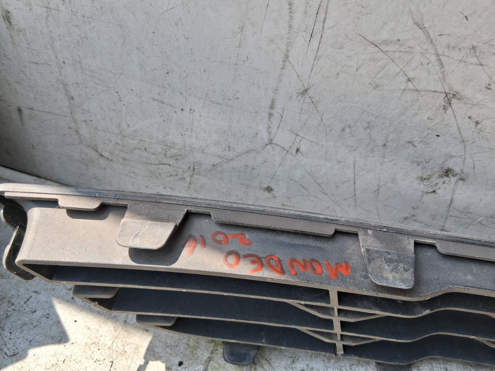FORD MONDEO MK5 2016 FRONT BUMPER LOWER GRILLE TRIM 1BB17K945AA