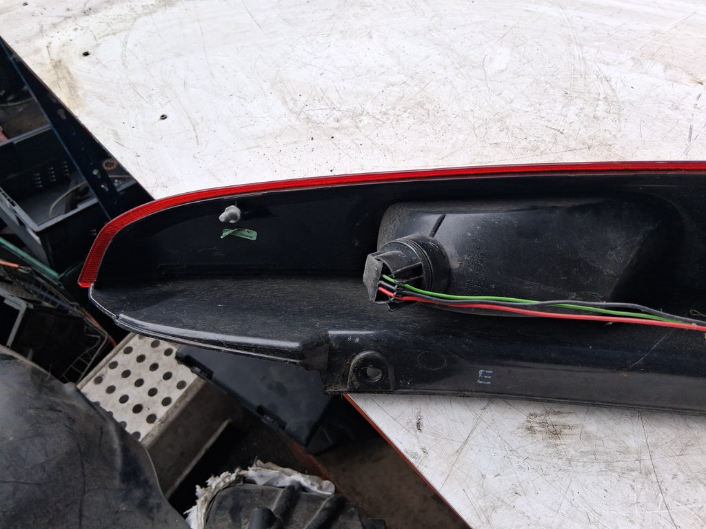 2006 FORD FIESTA MK6 NSR PASSENGER SIDE REAR LEFT TAIL LIGHT