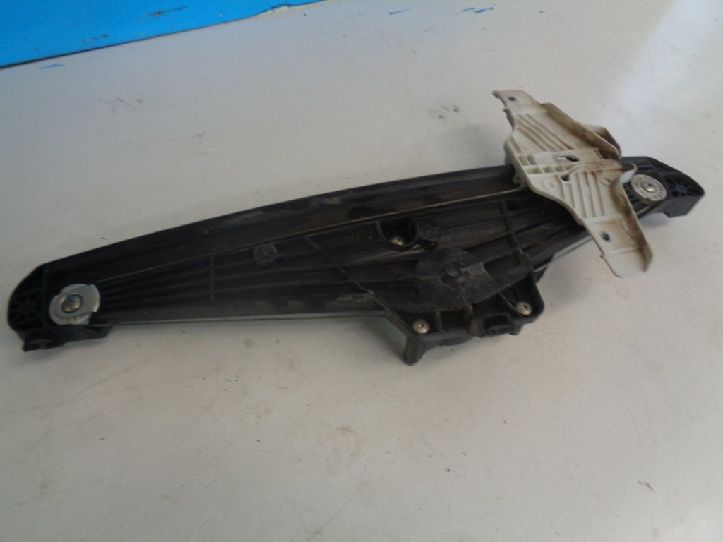 CITROEN C5 AIRCROSS NSR PASSENGER SIDE REAR WINDOW REGULATOR & MOTOR 9822455080