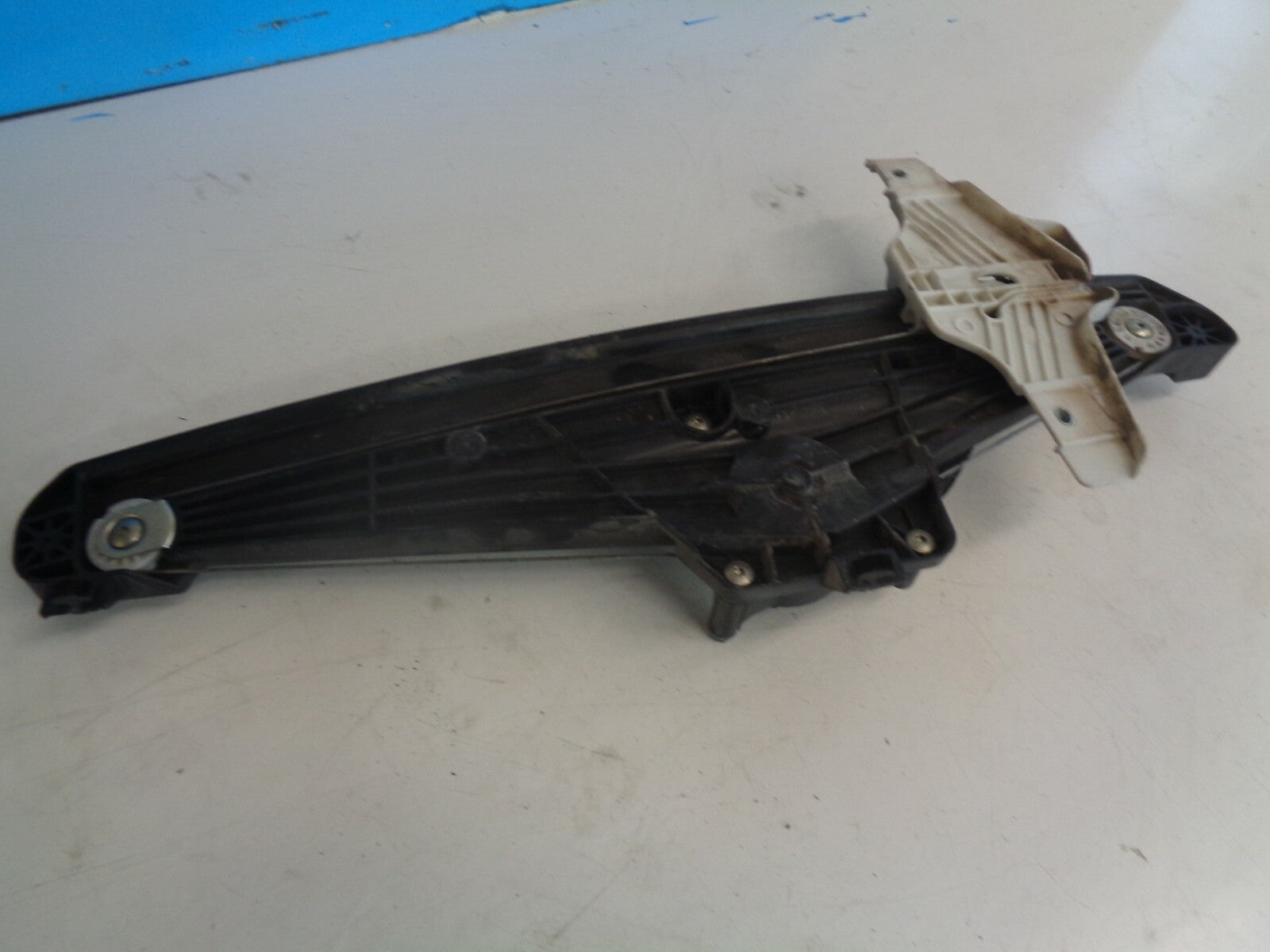 CITROEN C5 AIRCROSS NSR PASSENGER SIDE REAR WINDOW REGULATOR & MOTOR 9822455080