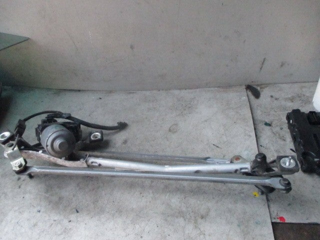 FORD MONDEO FRONT WINDSCREEN WIPER MOTOR ARM BLADE 3397021626