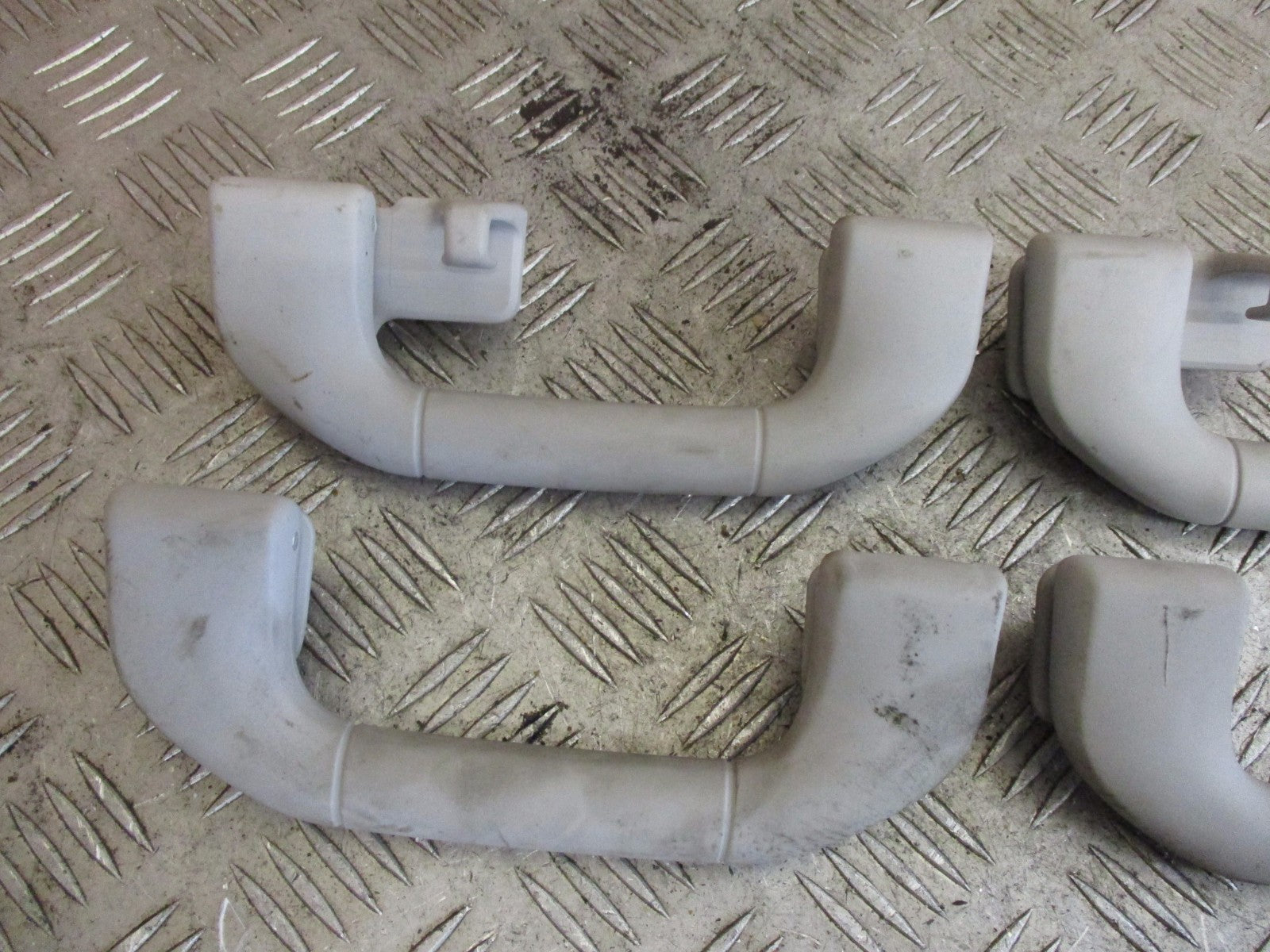 MERCEDES C CLASS S204 2013 4 X INTERIOR ROOF CEILING GRAB HANDLE HANDLES