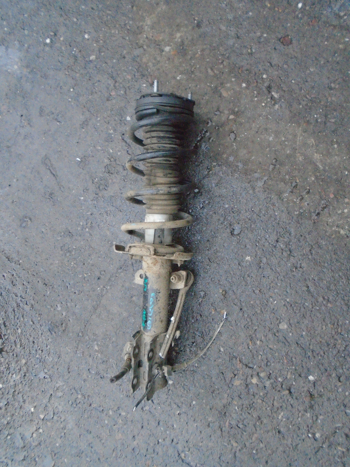 FORD TRANSIT COURIER 2017 1.5 DIESEL NSF PASSENGER SIDE SPRING SHOCK