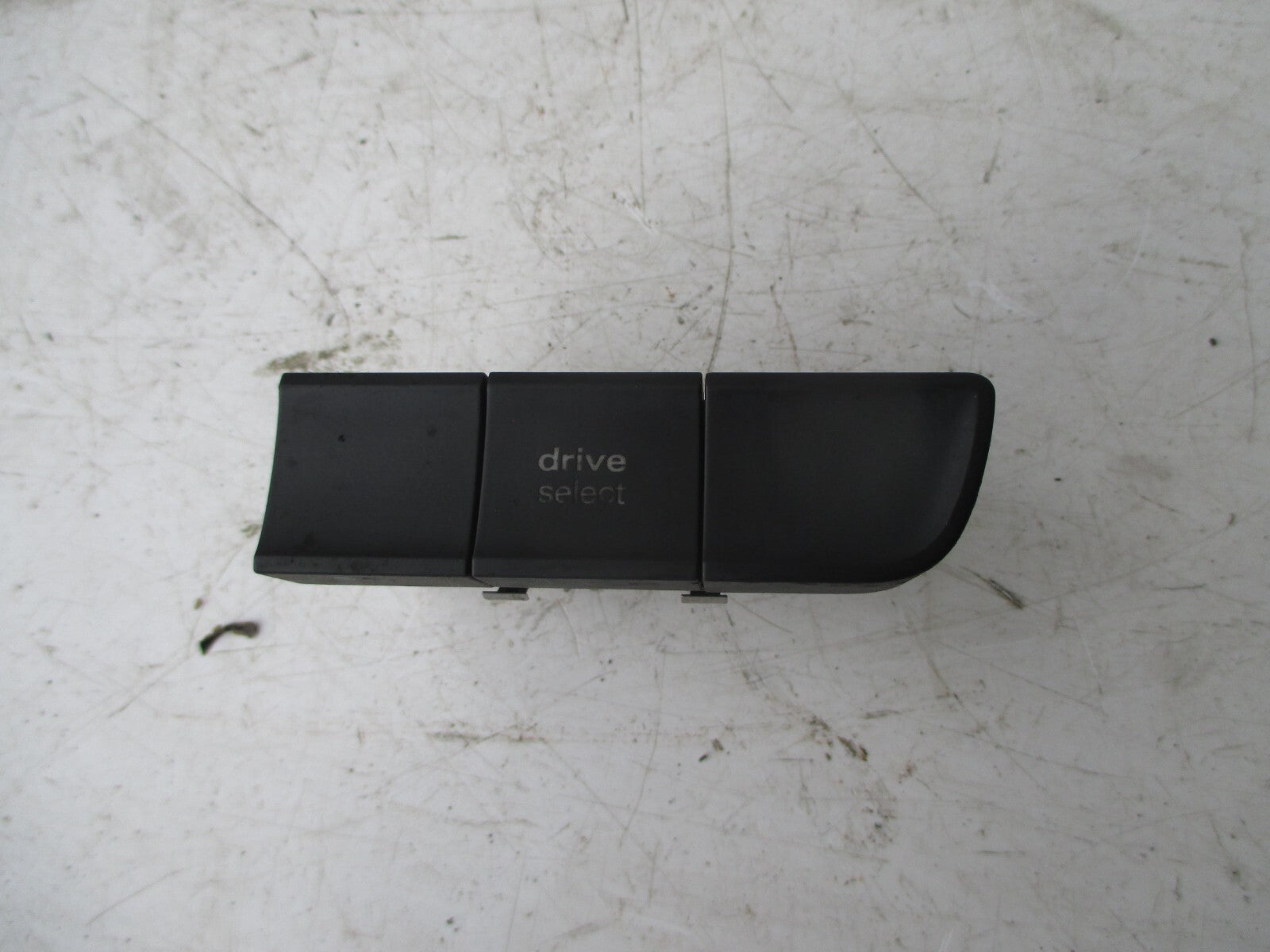 AUDI A1 8X 2014 DRIVE SELECT CONTROL SWITCH BUTTON ASSEMBLY 8X0959674L