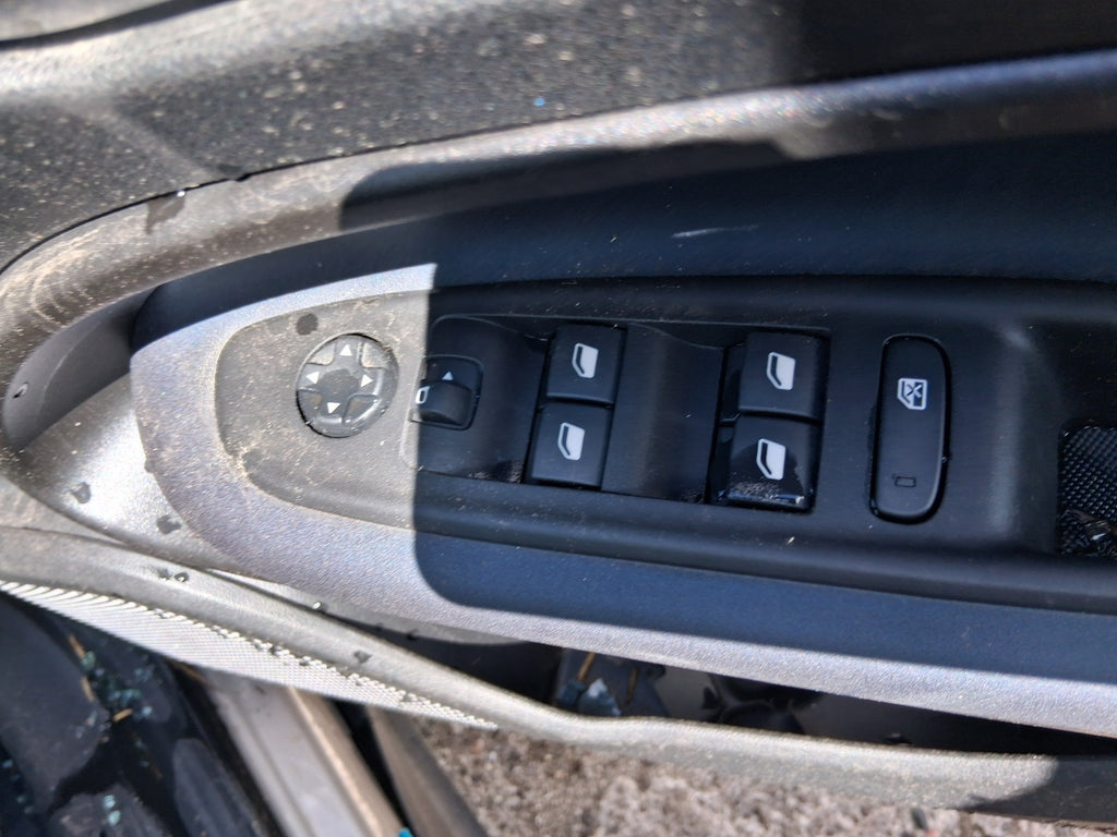 2025 ALFA ROMEO JUNIOR OSF DRIVER SIDE FRONT WINDOW CONTROL SWITCH