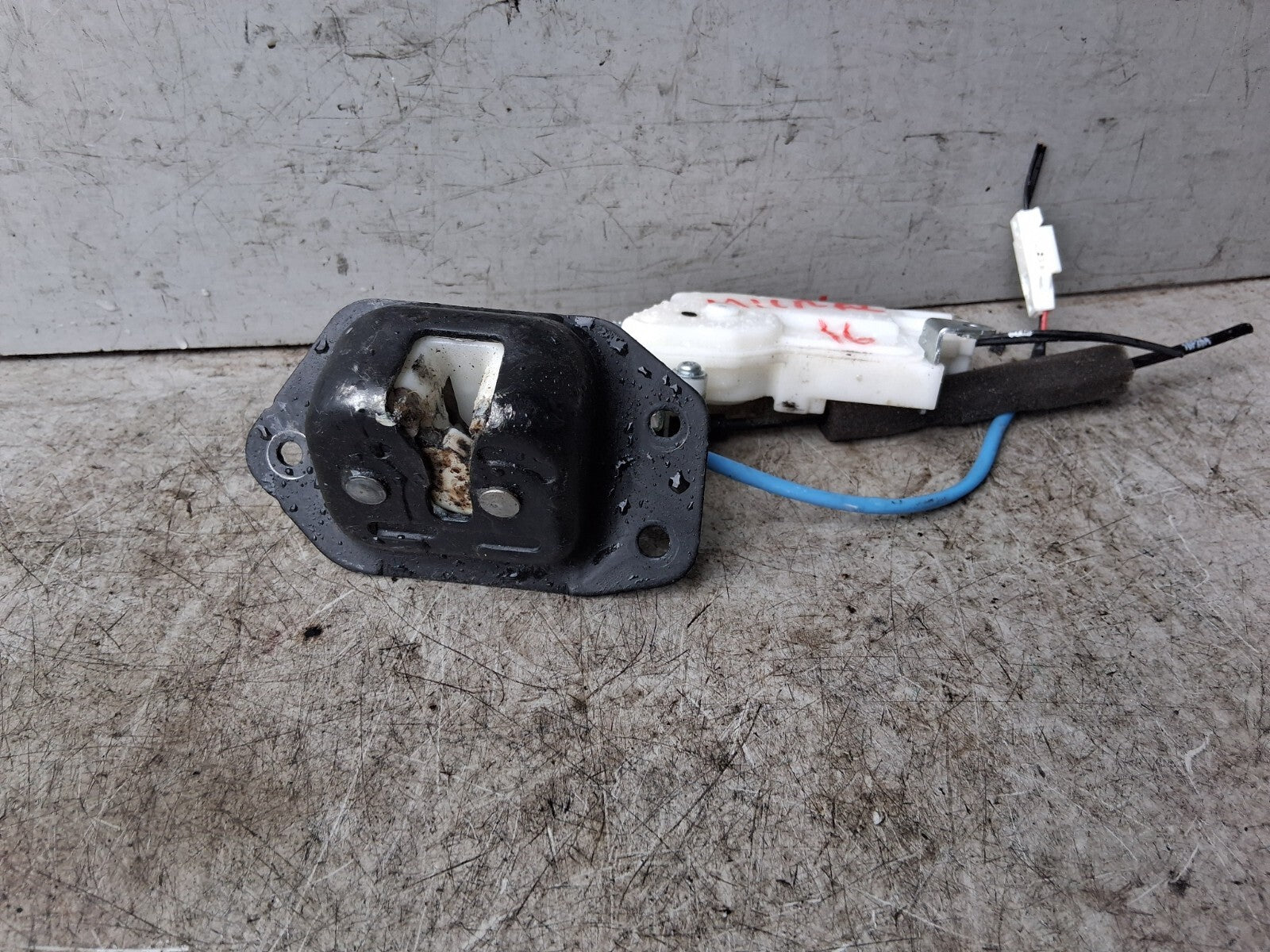 2016 NISSAN MICRA K13 MK4 REAR WINDSCREEN WIPER MOTOR 287101HA0A