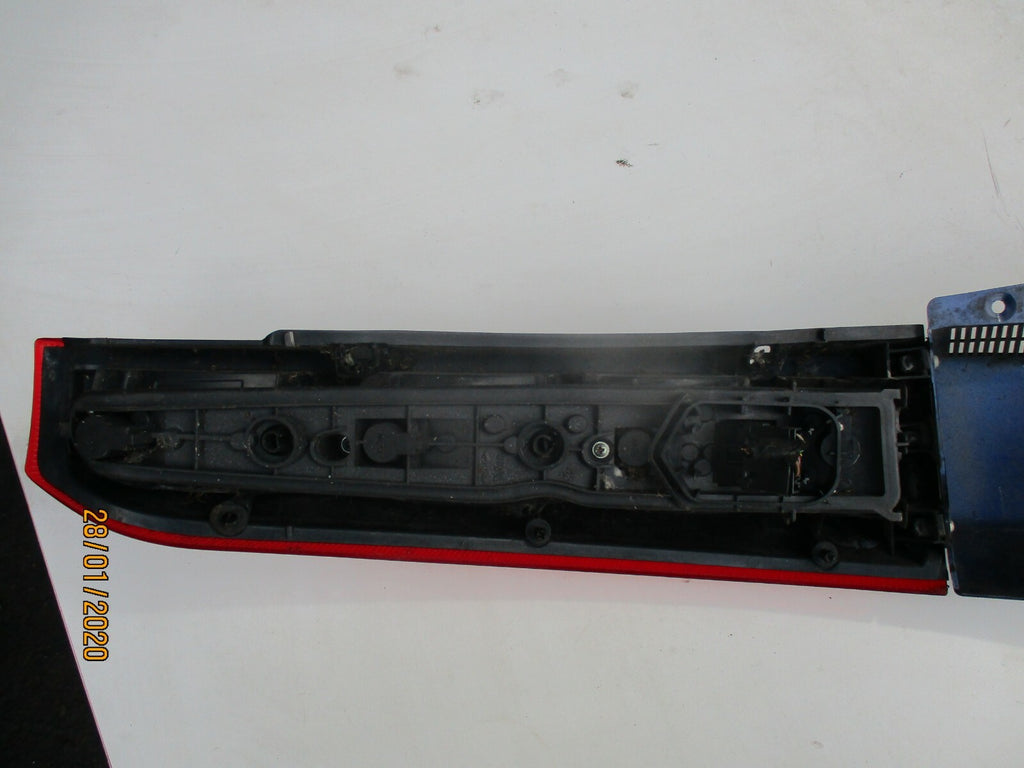 VAUXHALL MERIVA A MK1 2005 OSR DRIVER SIDE REAR BRAKE LIGHT TRIM BLUE 93294346