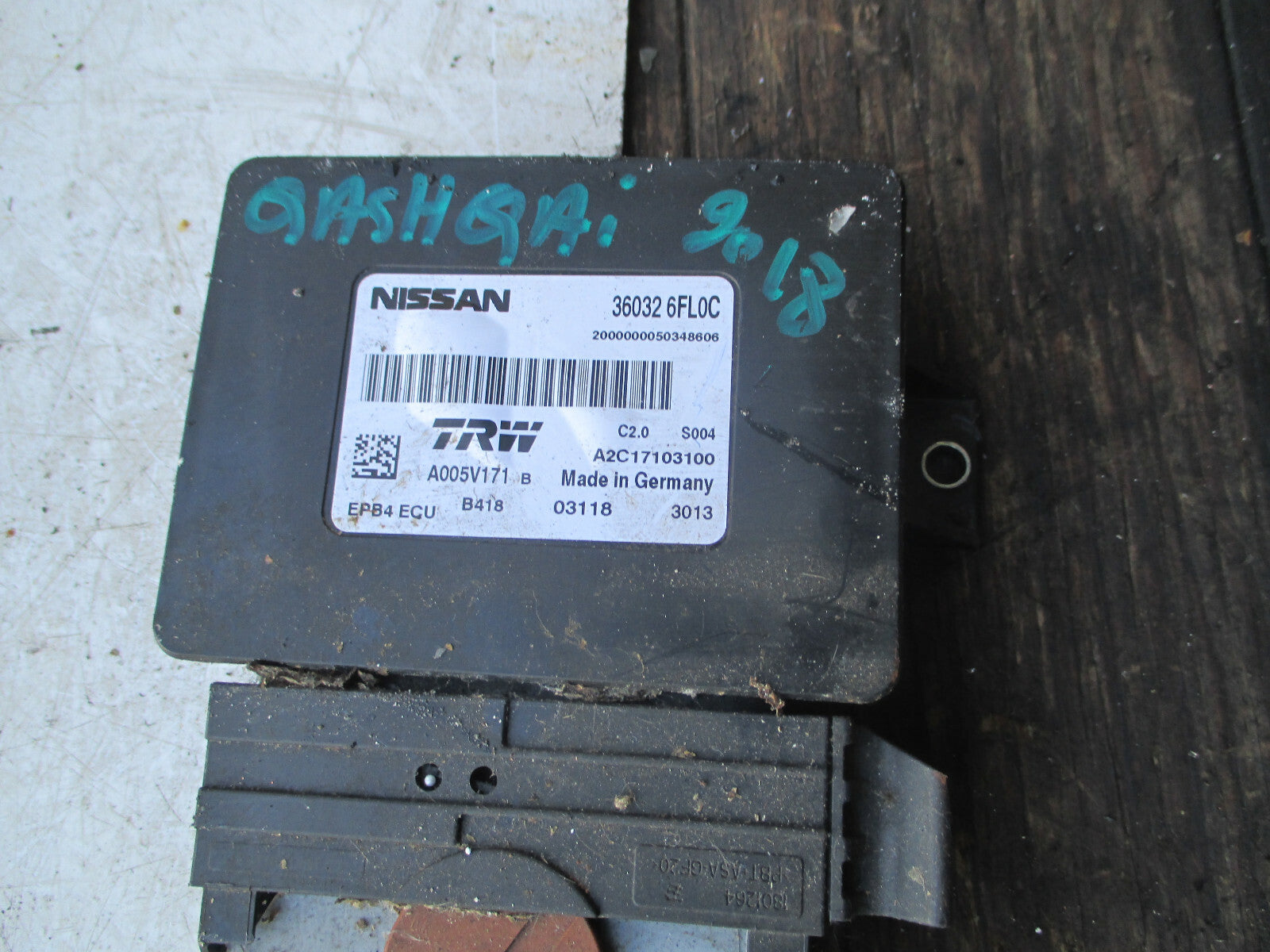 NISSAN QASHQAI J11 MK2 2018 ELECTRONIC HANDBRAKE CONTROL MODULE UNIT 360326FL0C