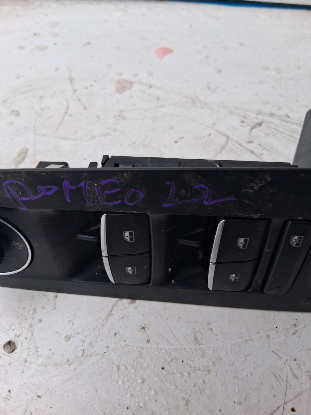 2022 ALFA ROMEO STELVIO 4Q OSF DRIVER SIDE FRONT WINDOW CONTROL SWITCH 186102951