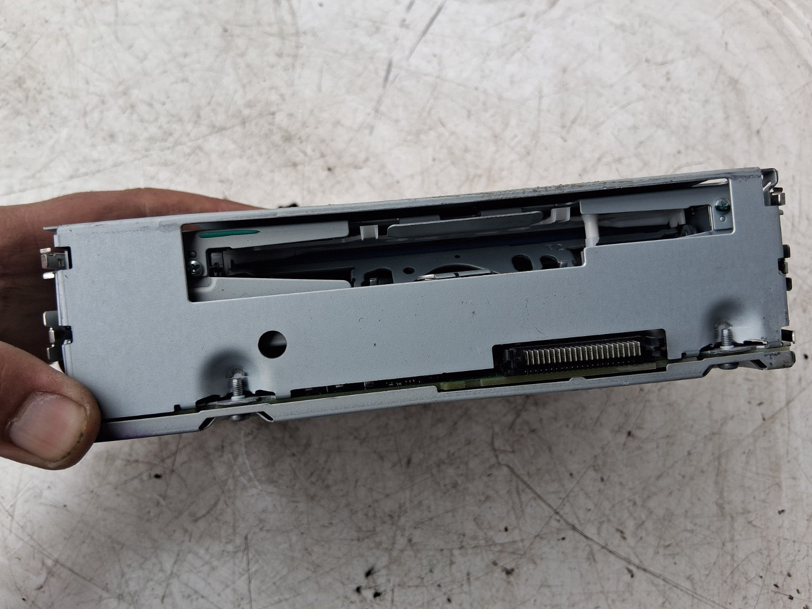 2015 FIAT 500 LOUNGE STEREO CD PLAYER RADIO HEAD UNIT 7355773190
