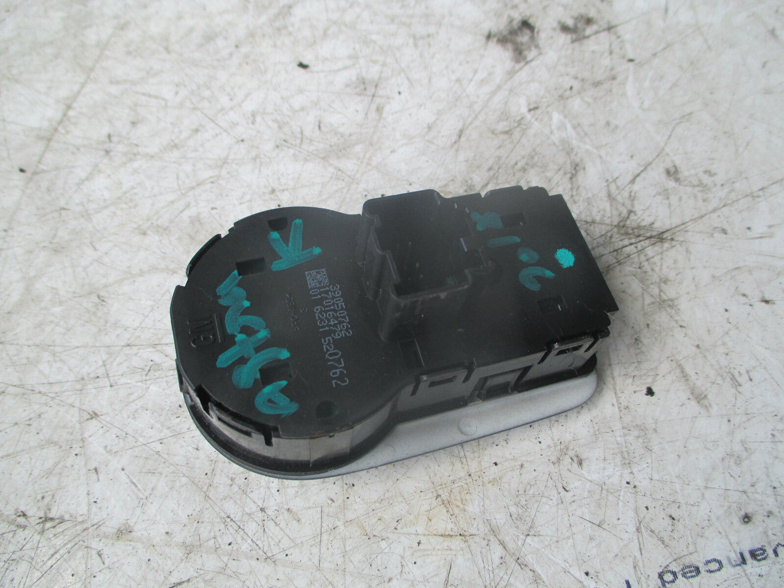 VAUXHALL ASTRA K MK7 2018 HEADLIGHT FOG LIGHT SWITCH CONTROL PANEL 39050762