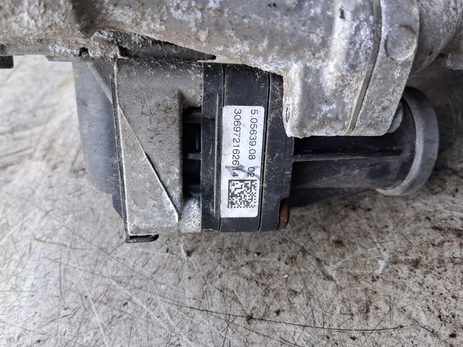 2021 FORD TRANSIT 350 MK8 2.0 DIESEL EGR VALVE WITH COOLANT PIPE 516939