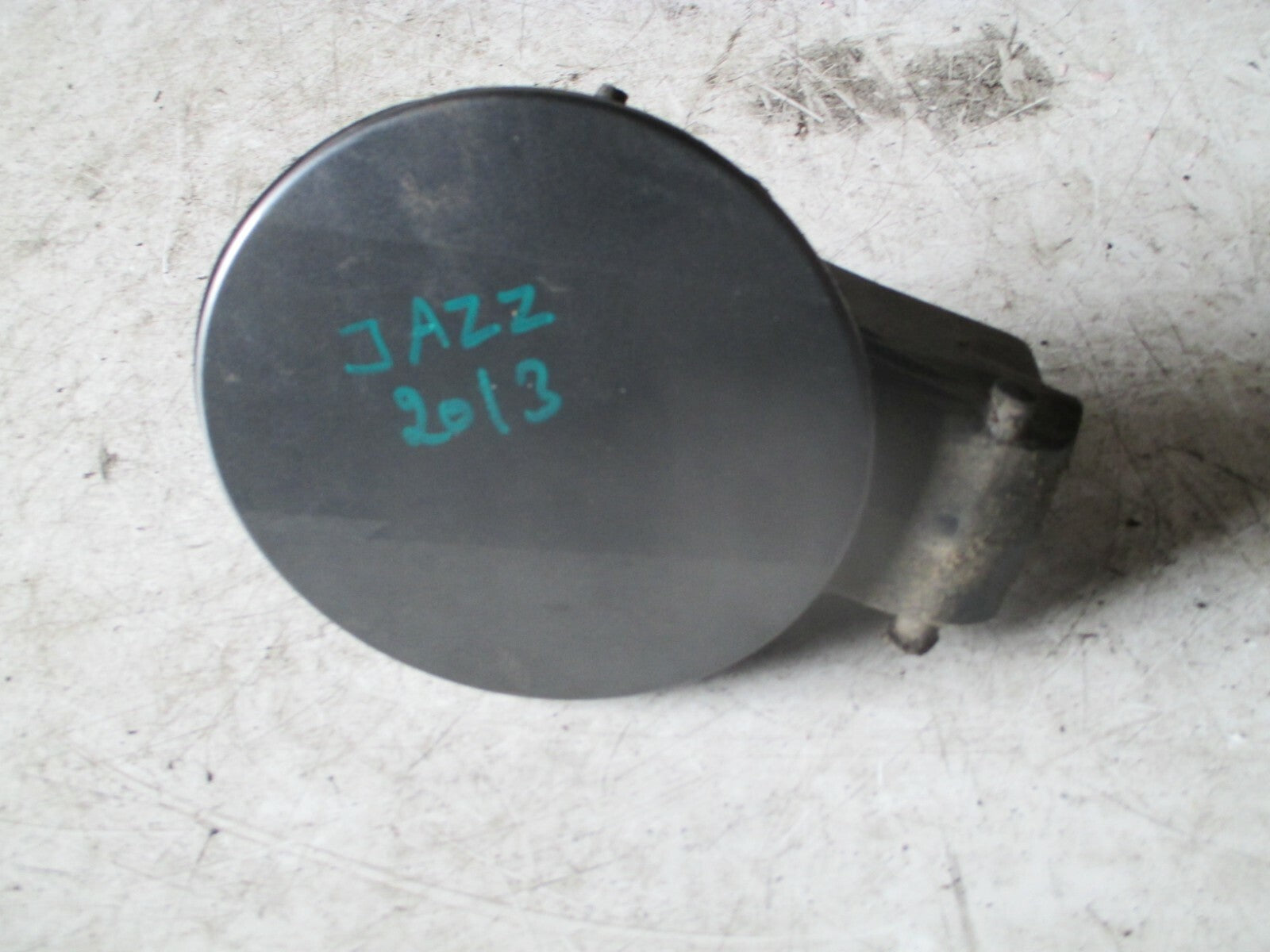 HONDA JAZZ 2013 MK3 FUEL FILLER FILLER FLAP COVER LID CAP SILVER 74480TF3E010