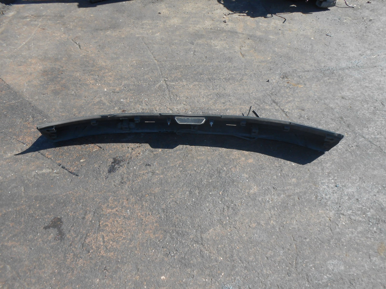 HONDA CR-V RE1 (MK3) 2006 - 2011 BOOT LID TAILGATE LOWER TRIM 74895SWWA010M1