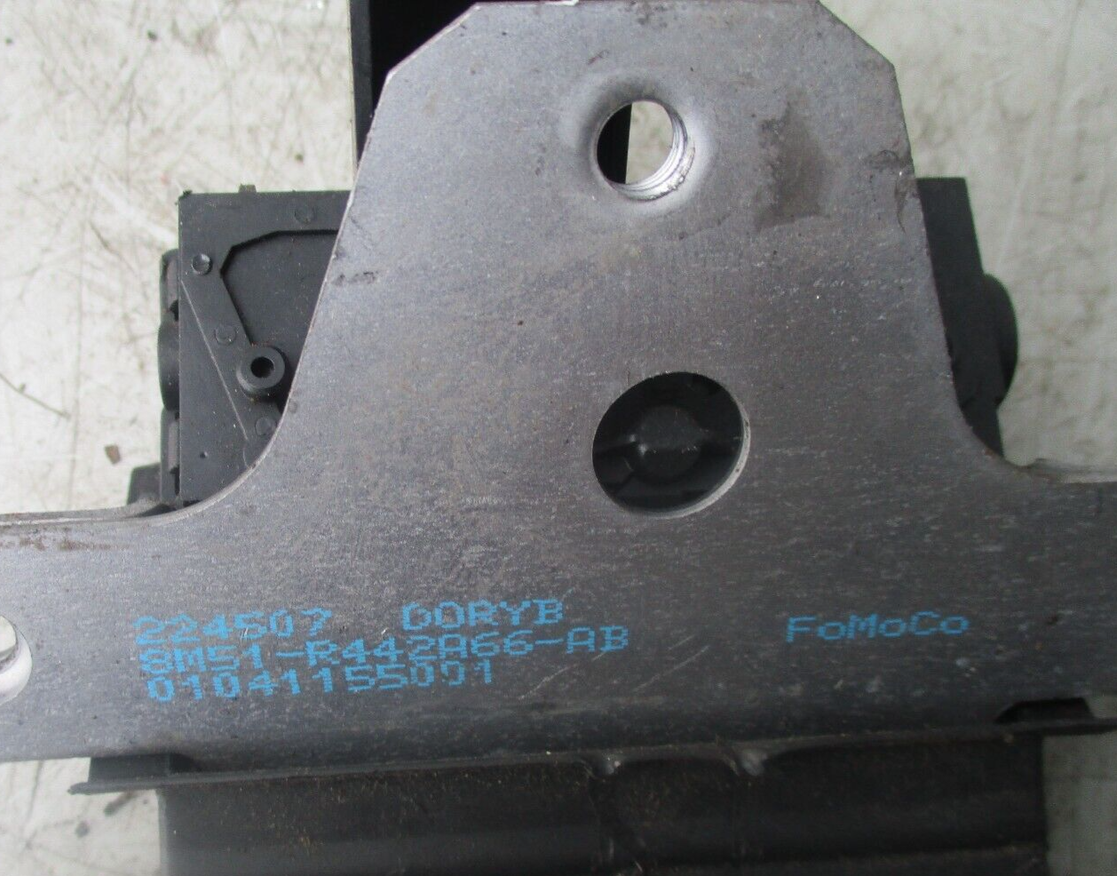 FORD MONDEO MK4 2008 REAR BOOT LOCK MECH MECHANISM CATCH 8M51 R442A66 AB