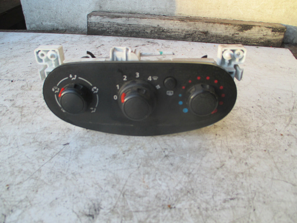 DACIA SANDERO 2015 HEATER AC CLIMATE CONTROL SWITCH PANEL