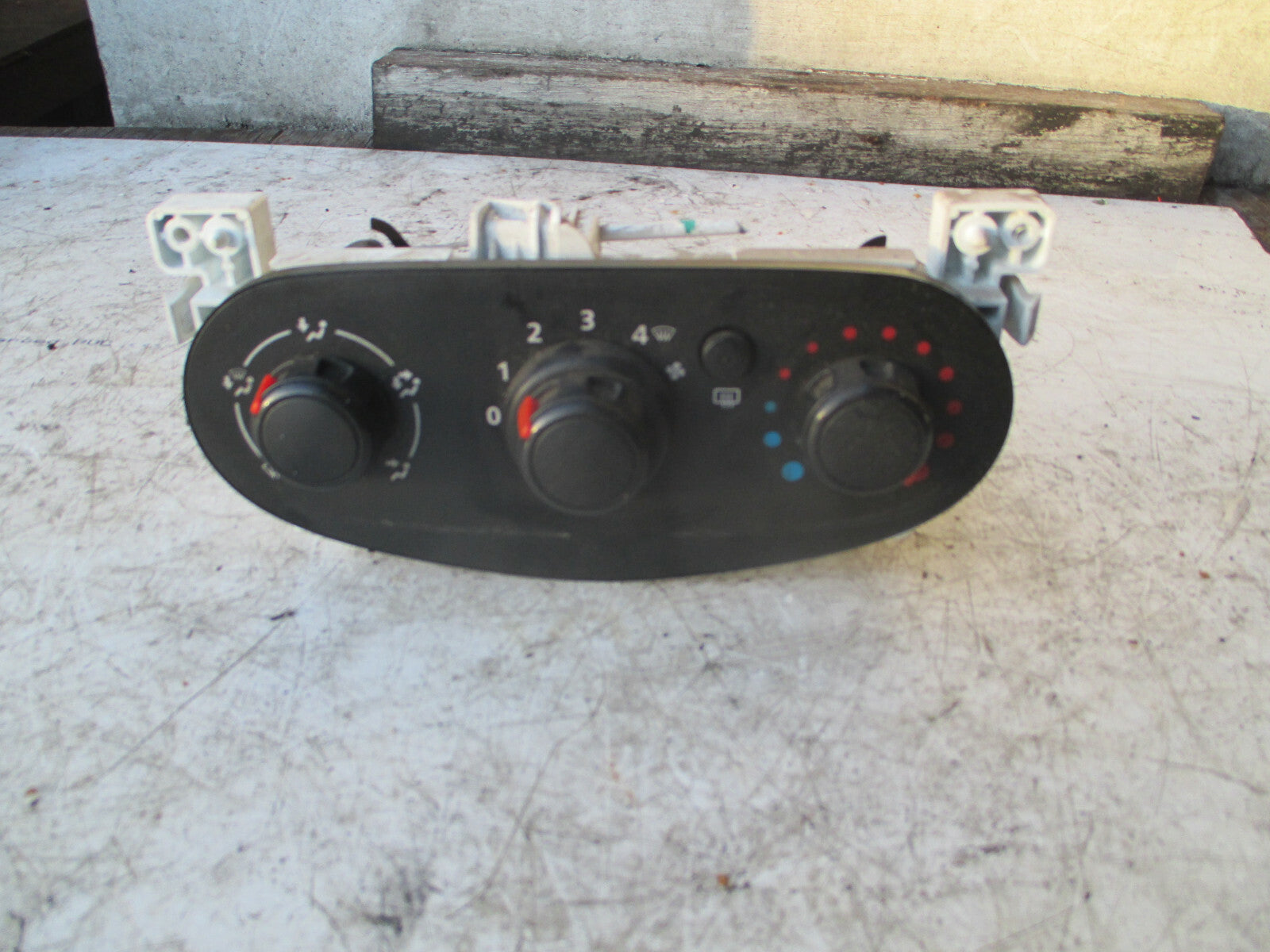 DACIA SANDERO 2015 HEATER AC CLIMATE CONTROL SWITCH PANEL