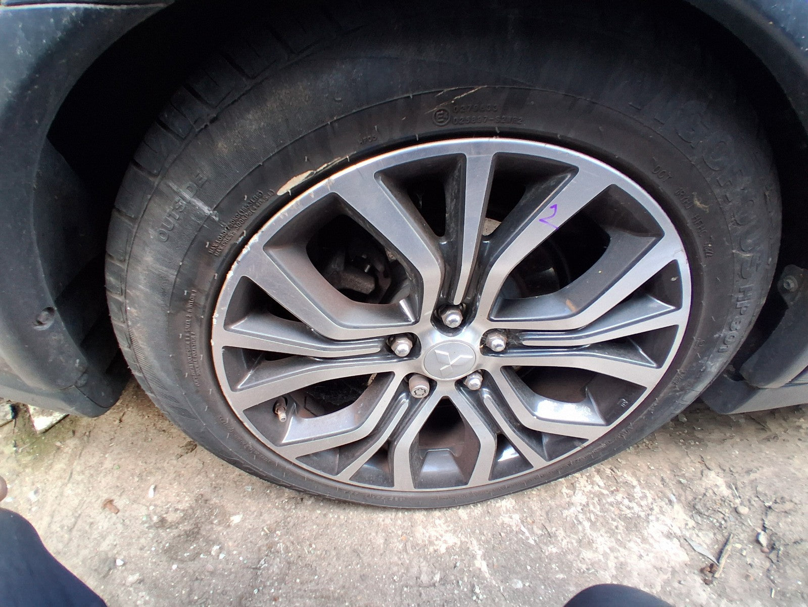 2018 MITSUBISHI OUTLANDER MK3 18 INCH ALLOY WHEEL WITH TYRE 225/55R18 REF 2