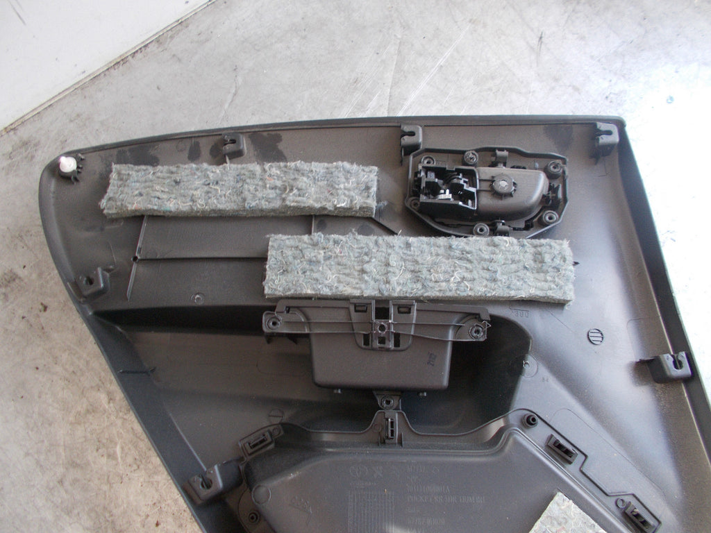 TOYOTA AYGO AB40 (MK2) 2017 5 DOOR DRIVER SIDE REAR DOOR CARD OFF SIDE REAR