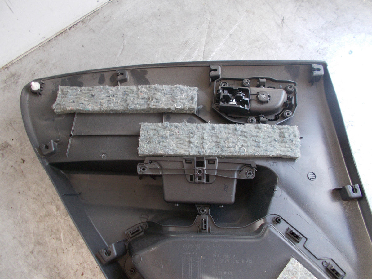 TOYOTA AYGO AB40 (MK2) 2017 5 DOOR DRIVER SIDE REAR DOOR CARD OFF SIDE REAR
