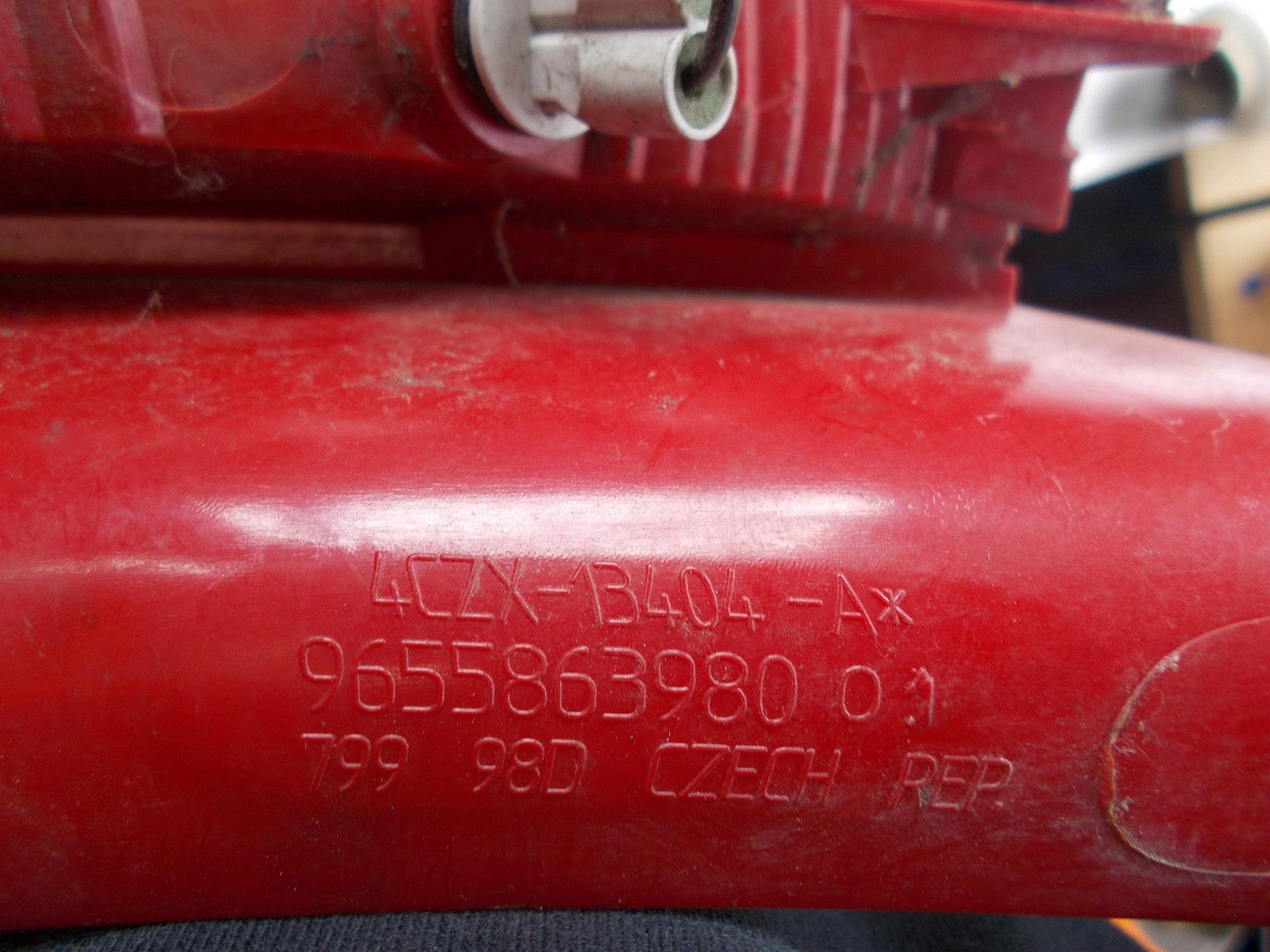 CITROEN C4 PICASSO MK1 2007 DRIVER SIDE OFF SIDE REAR LIGHT 965586398001 OSR
