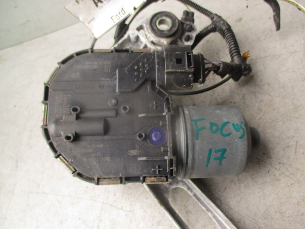 2017 FORD FOCUS MK3 OS DRIVER FRONT WINDSCREEN WIPER MOTOR & LINKAGE BM5117504BL
