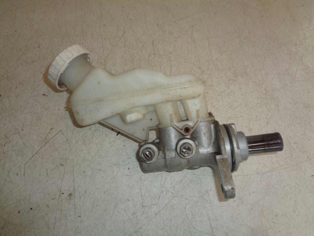 MITSUBISHI MIRAGE MK6 1.2 2015 DOT 4 BRAKE MASTER CYLINDER & RESERVOIR TANK