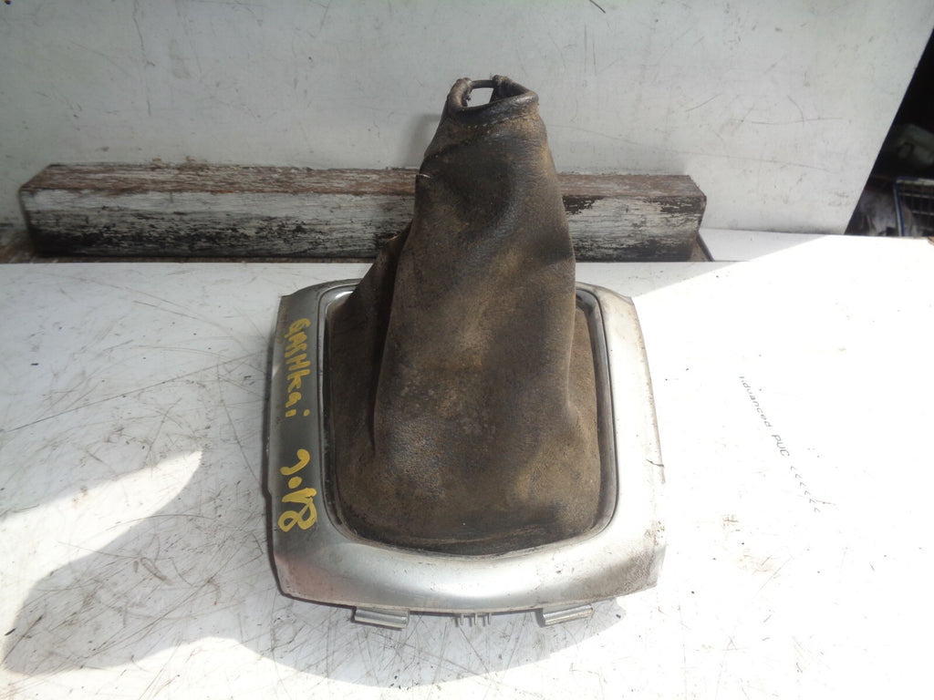 NISSAN QASHQAI MK2 J11 2019 GEARSTICK SURROUND CHROME TRIM