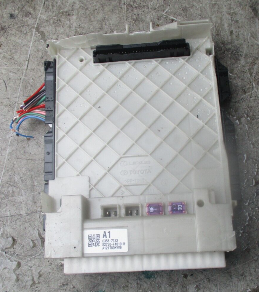 TOYOTA CHR CLIMATE CONTROL UNIT PP-TD30