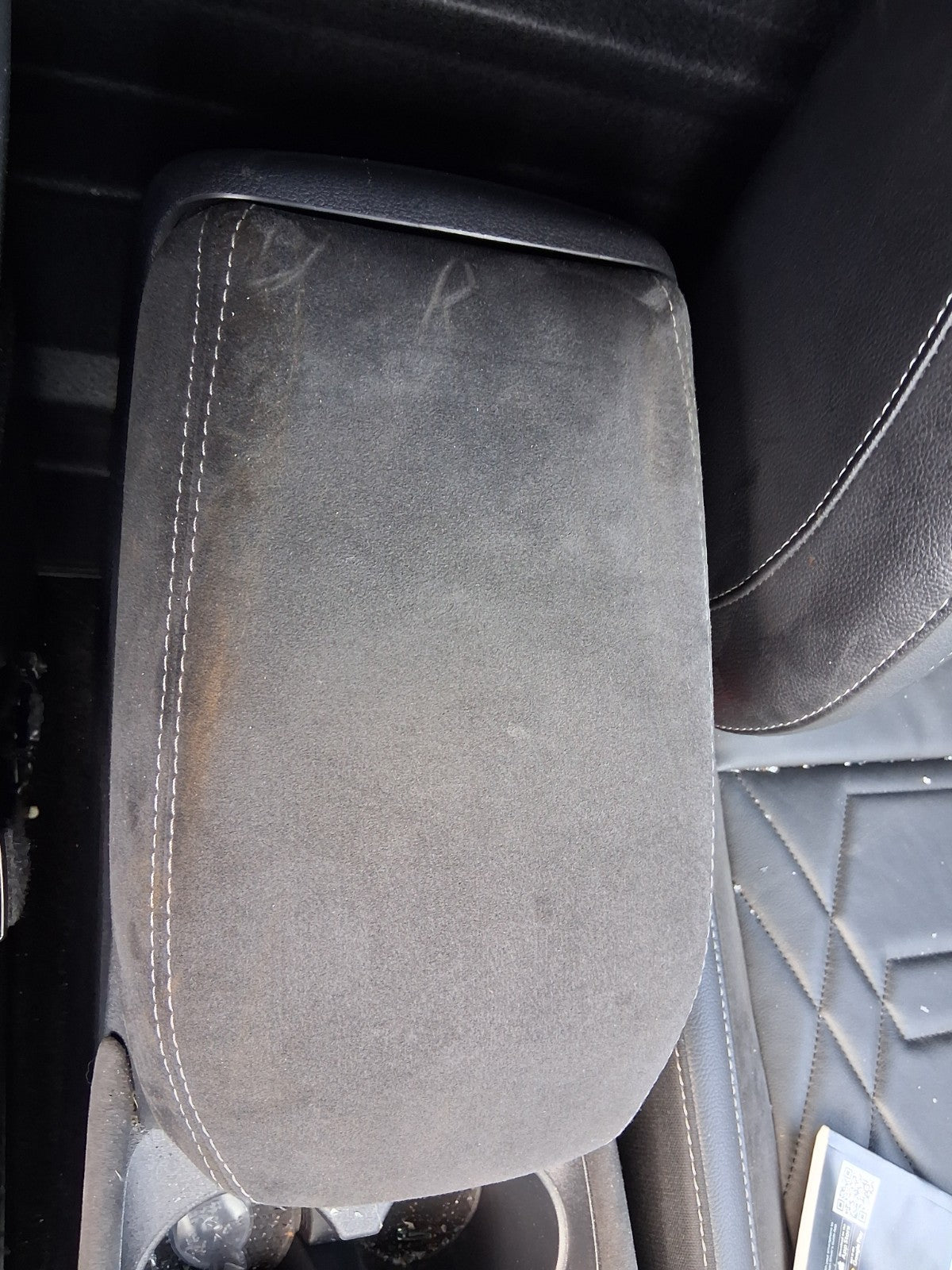 2024 NISSAN QASHQAI J12 MK3 CENTRE CONSOLE ARM REST COMPLETE