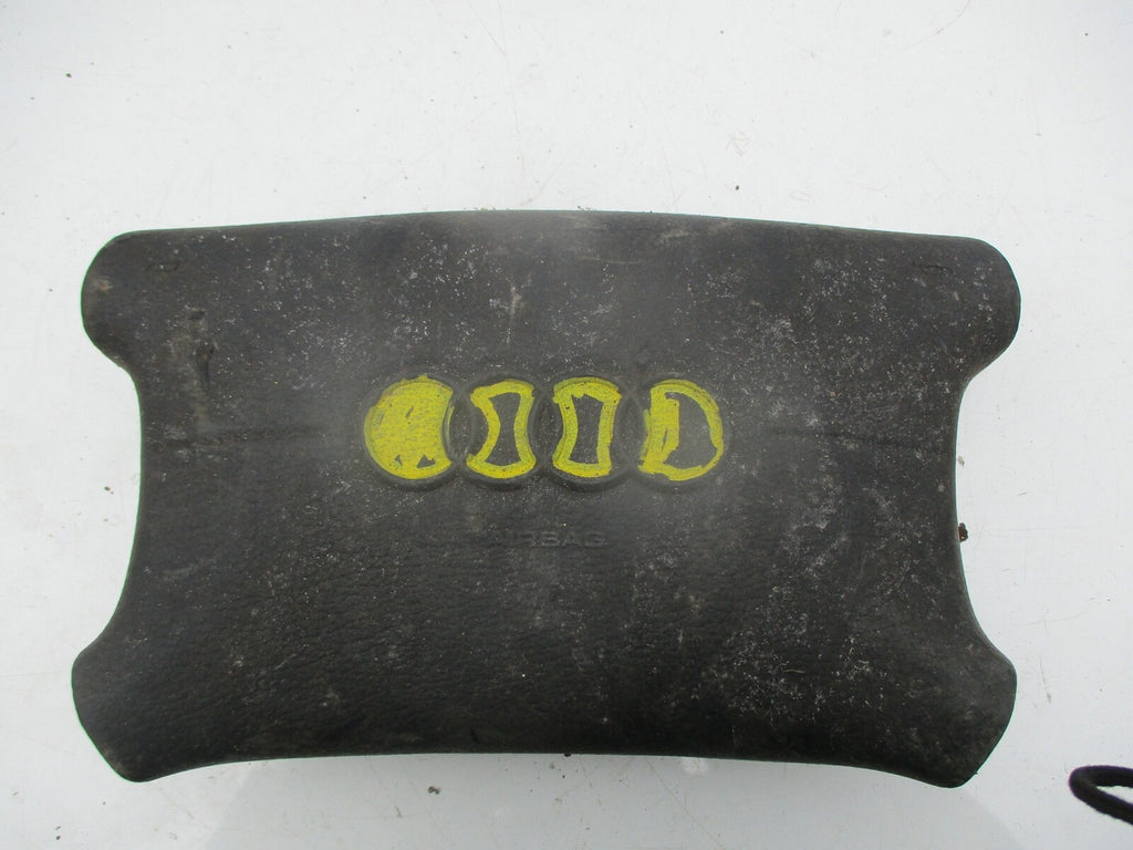 AUDI A4 B5 1999 1.9 TDI STEERING WHEEL SAFETY BAG 4A0 880 201 J