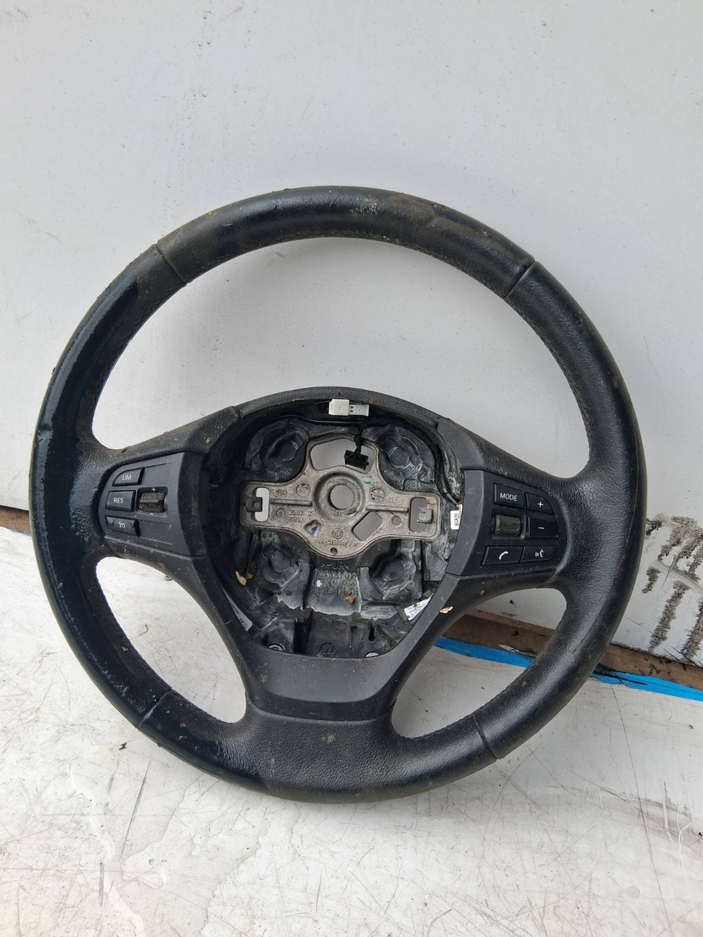 2014 BMW 3 SERIES F30 3 SPOKE MULTIFUNCTION LEATHER STEERING WHEEL