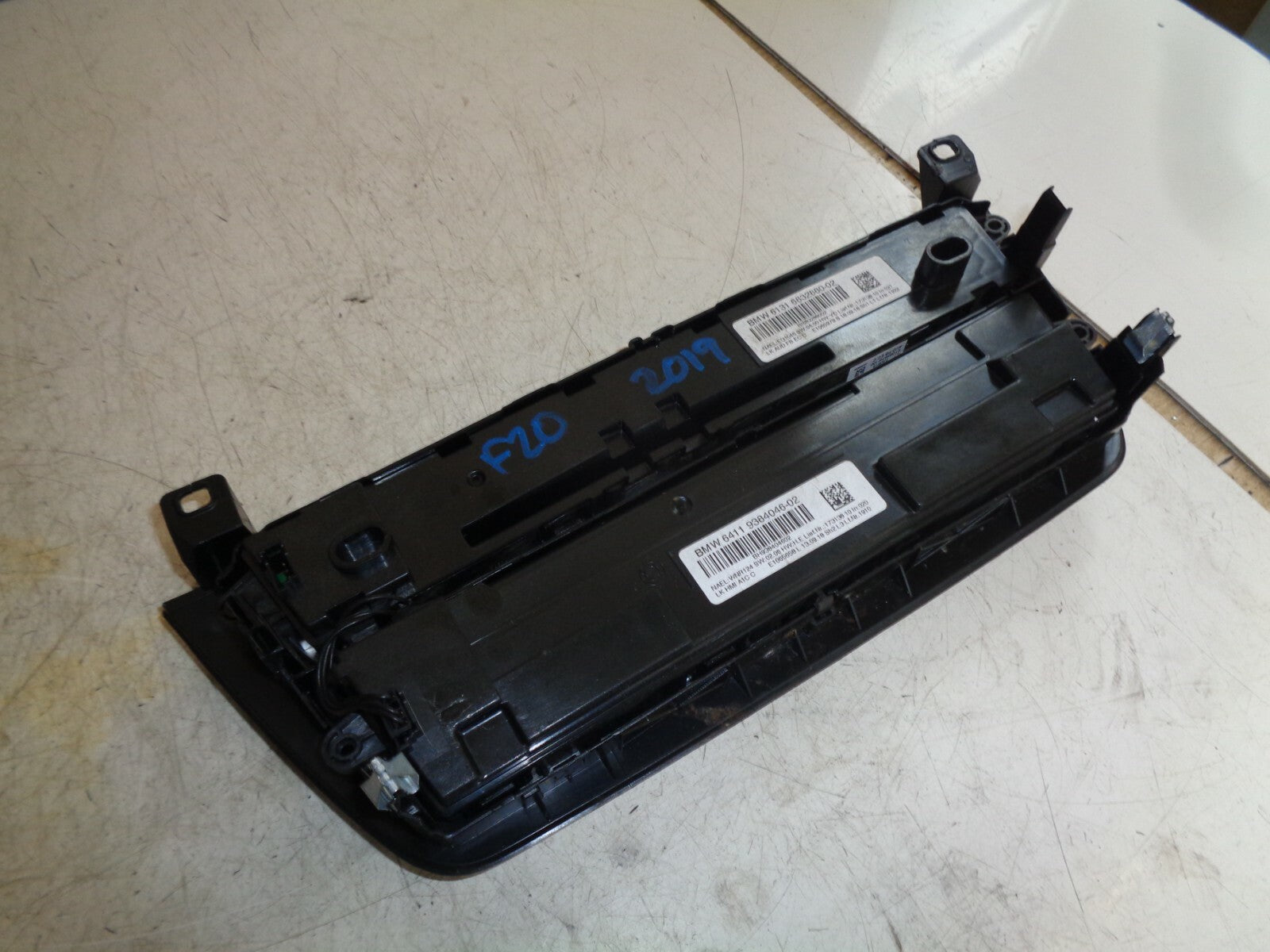 BMW 1 SERIES F20 2019 LCI AIR CON HEATER RADIO CONTROL PANEL 6832880