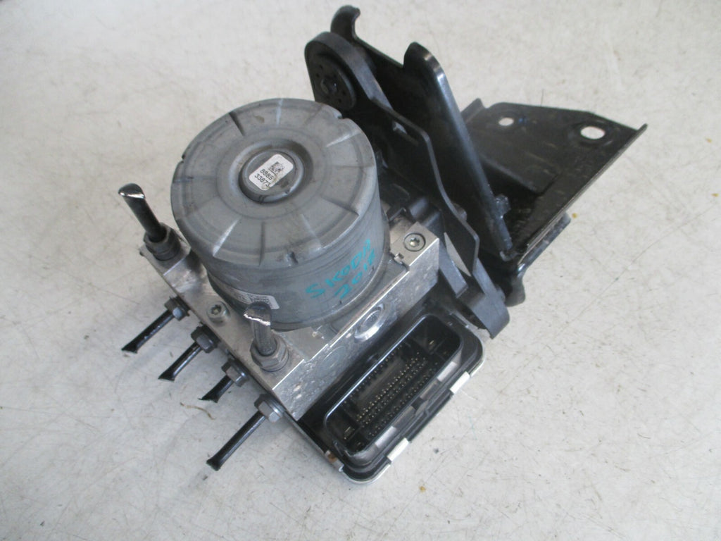 SKODA OCTAVIA 2018 MK3 ABS PUMP 5Q0614517CP
