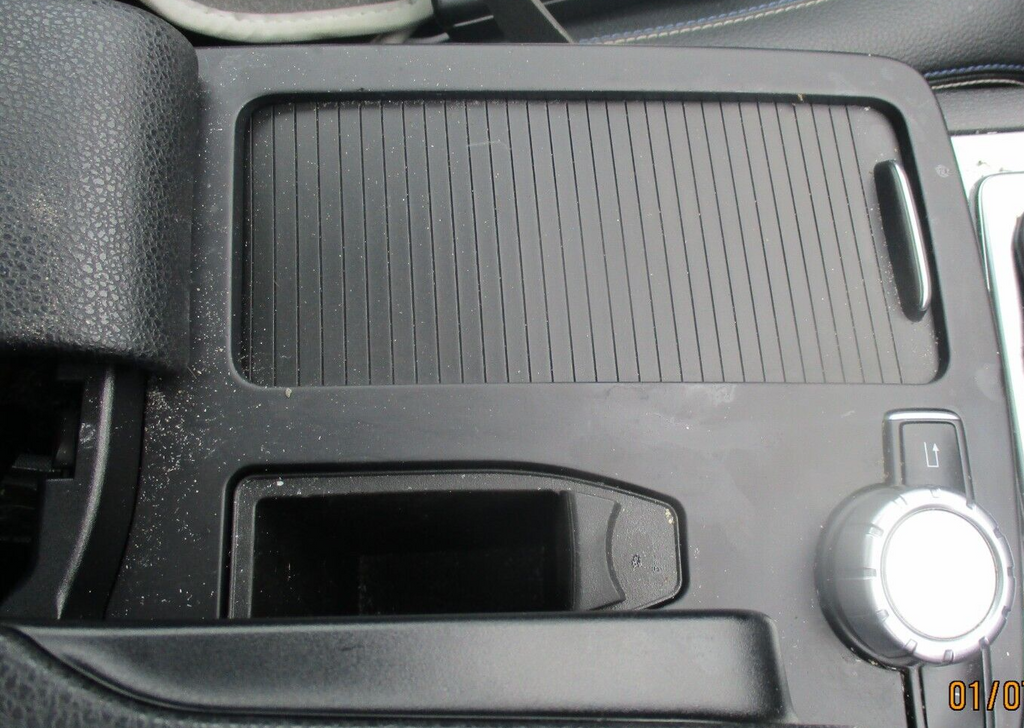 2012 MERCEDES C CLASS W204 COUPE CENTRE CONSOLE ARMREST WITH CUP HOLDER & SWITCH