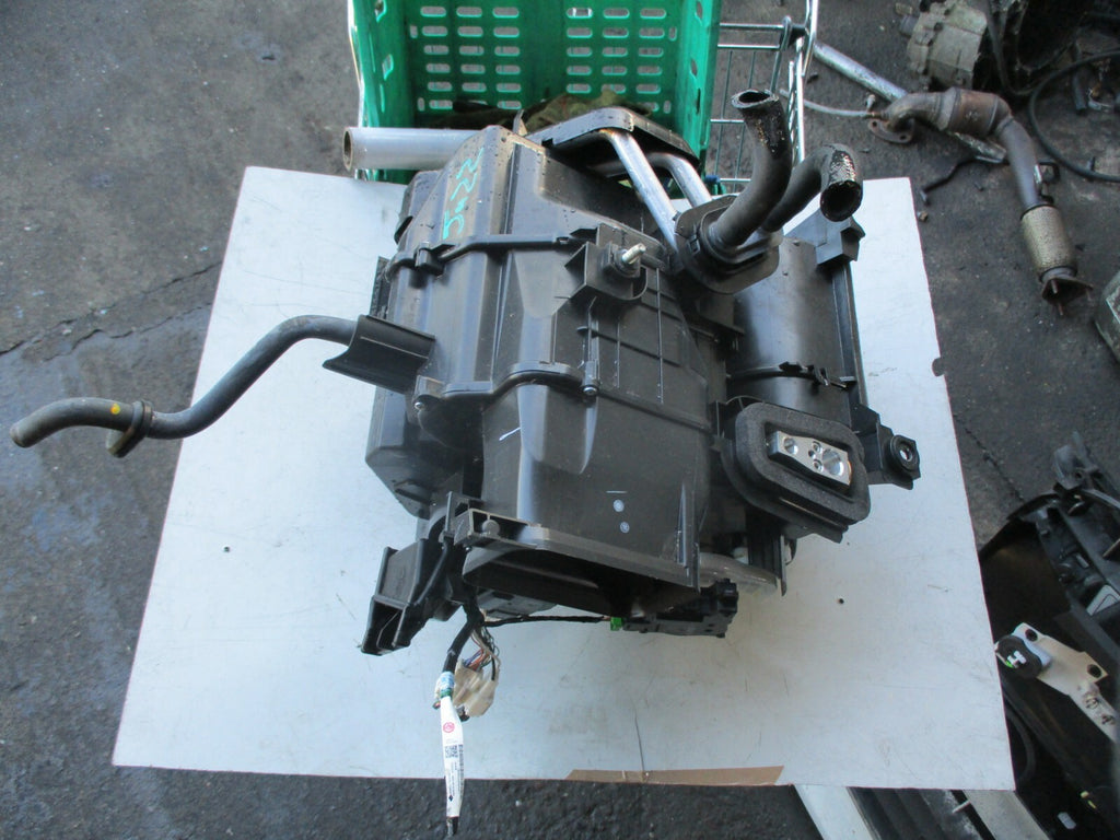 HONDA JAZZ MK4 AUTO 2018 DASH AIR HEATER FAN MATRIX HOUSING BOX TAR-E4 180424