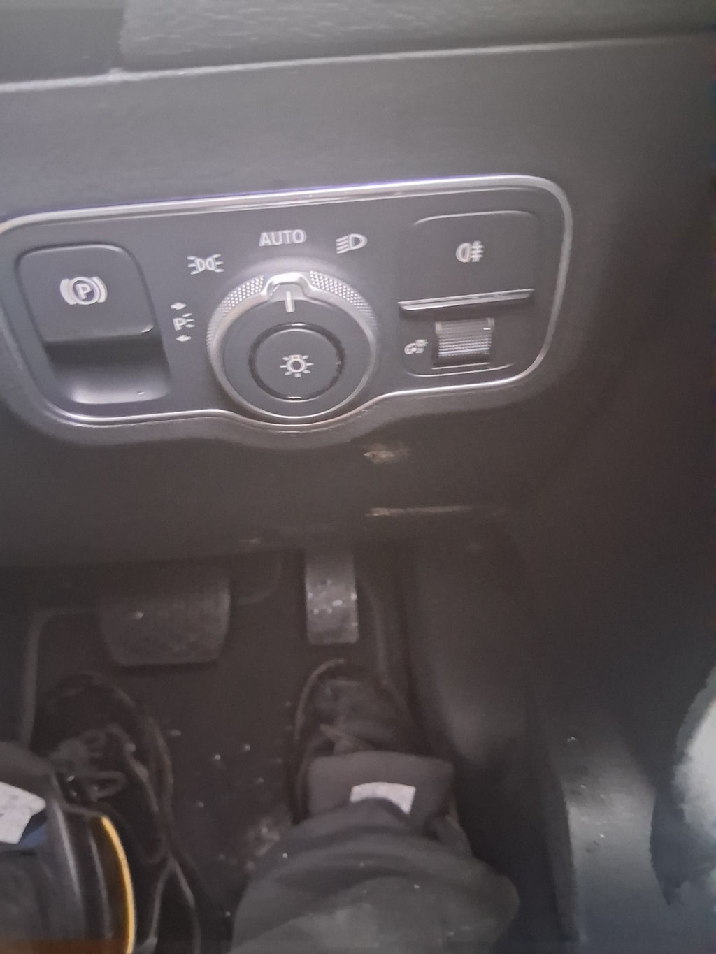 2025 MERCEDES BENZ GLA 180 H247 HEADLIGHT ADJUSTER CONTROL SWITCH PANEL
