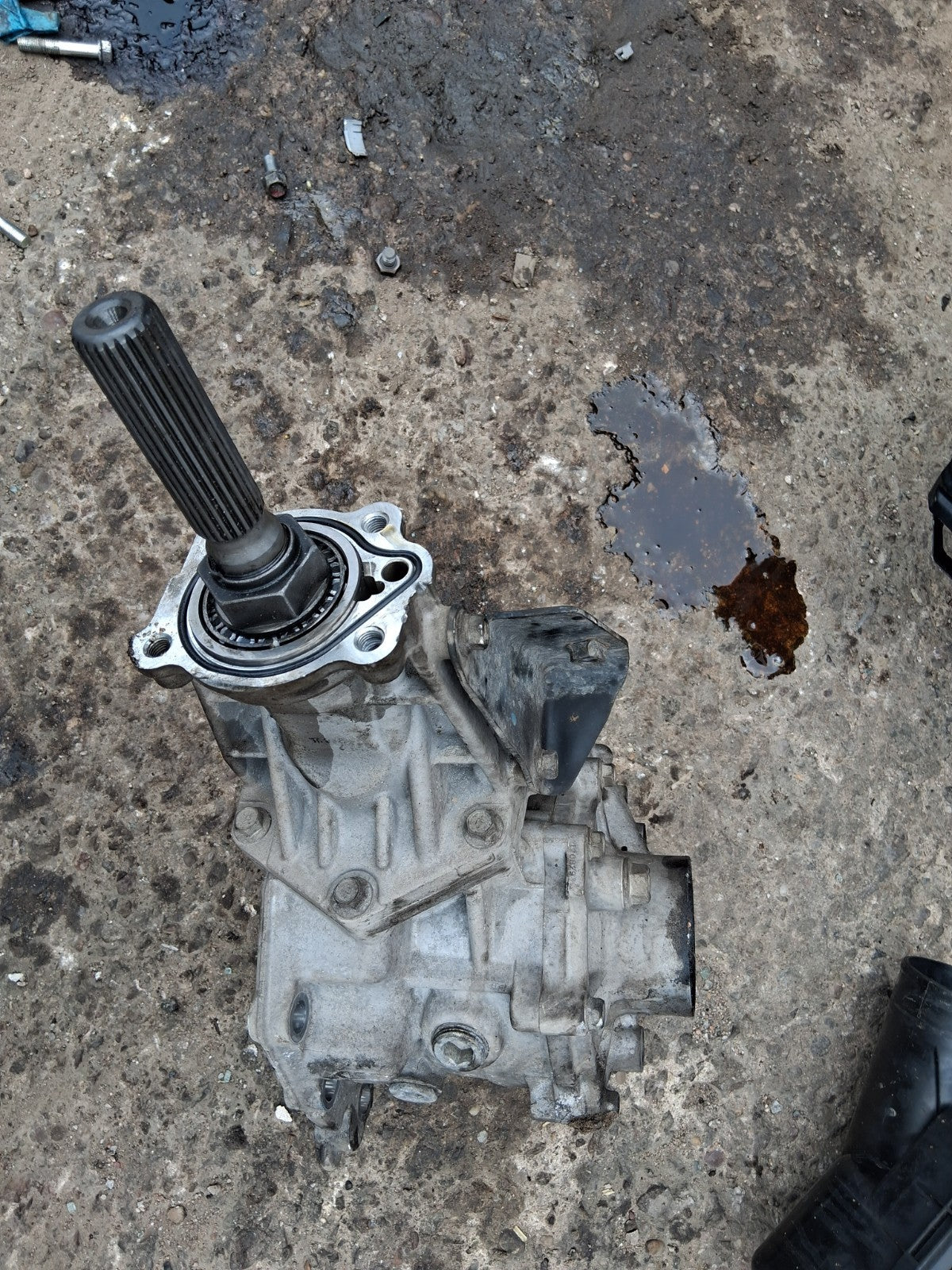 2018 MITSUBISHI OUTLANDER MK3 2.3 DIESEL AUTO FRONT DIFF DIFFERENTIAL 067038