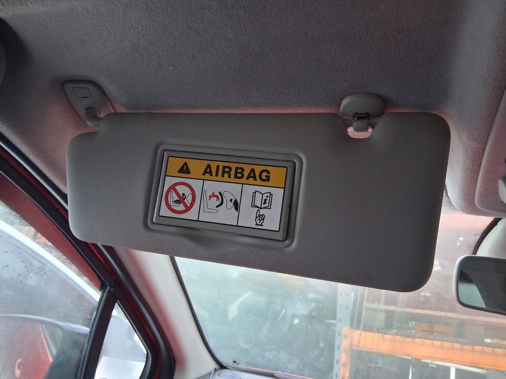 2013 RENAULT CLIO X98 MK4 NSF PASSENGER SIDE FRONT LEFT SUN VISOR SHADE