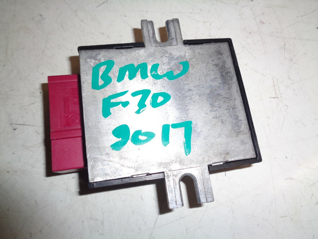 BMW 3 SERIES F30 2017 FUEL PUMP CONTROL MODULE UNIT 7426095