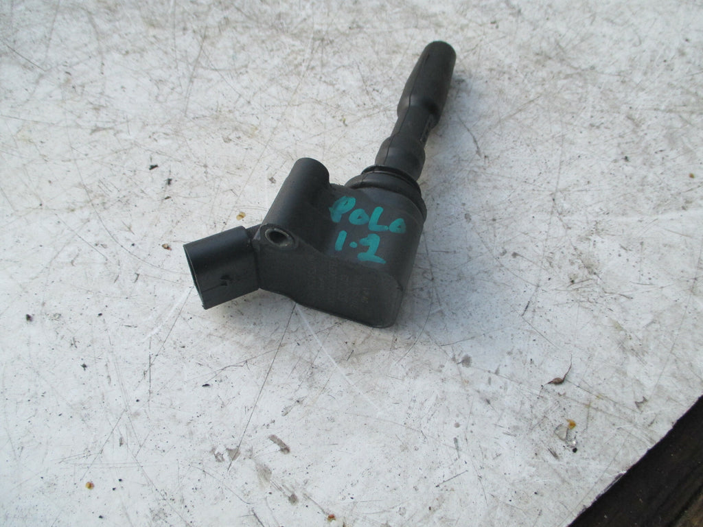 VW VOLKSWAGEN POLO 2017 1.2 PETROL ENGINE IGNITION COIL 04E905110E
