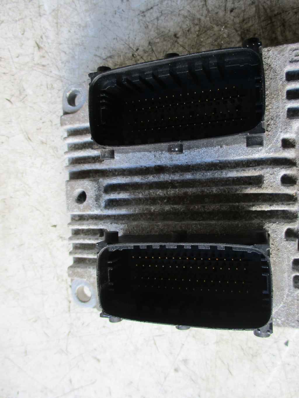 FIAT GRANDE PUNTO 1.4 ECU ENGINE CONTROL UNIT 51847330