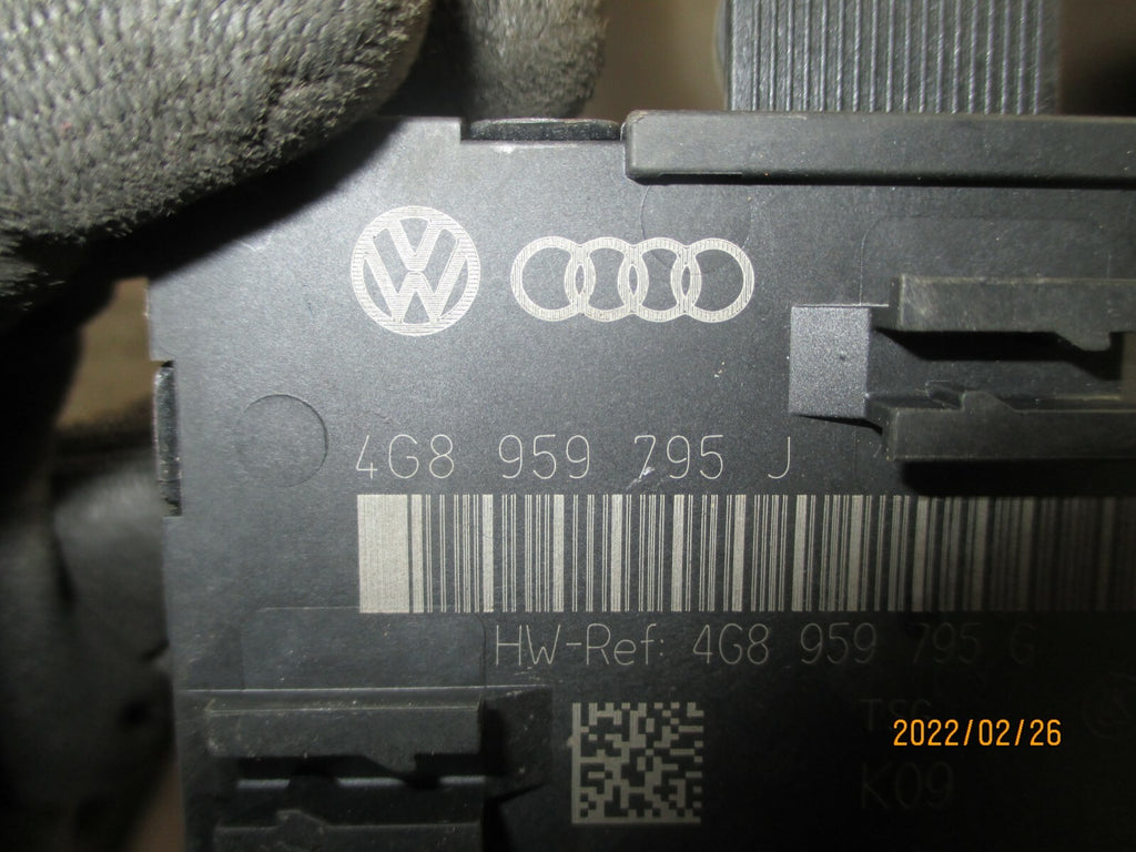 AUDI A6 2017 C7 OSR REAR DRIVER SIDE DOOR CONTROL MODULE 4G8959795