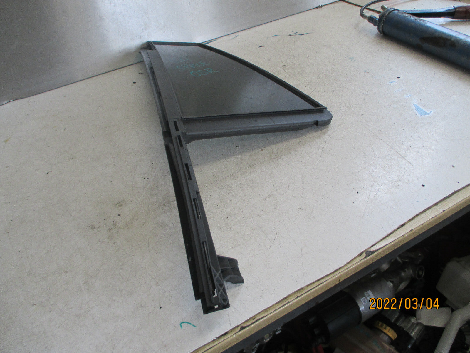 CITROEN C4 2019 SPACE TOURER NSR PASSENGER SIDE REAR DOOR QUARTER WINDOW GLASS