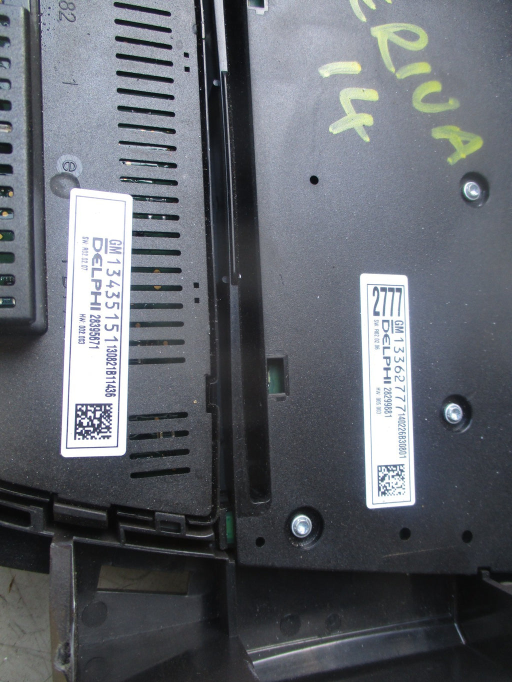 2014 VAUXHALL MERIVA RADIO CD PLAYER SWITCH PANEL CONTROL 13362777