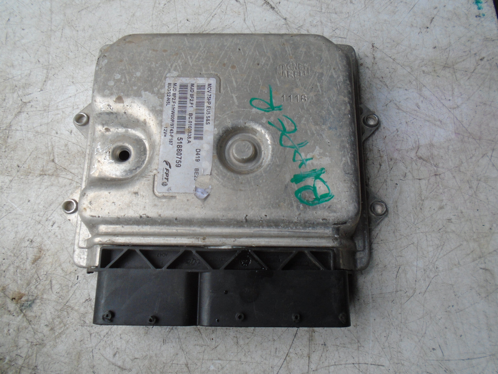 PEUGEOT BIPPER 2014 1.3 DIESEL ECU ENGINE CONTROL MODULE 51880759