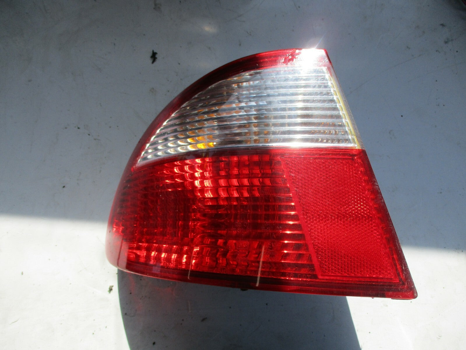 DAEWOO LANOS SALOON NSR PASSENGER SIDE REAR LIGHT REAR LEFT